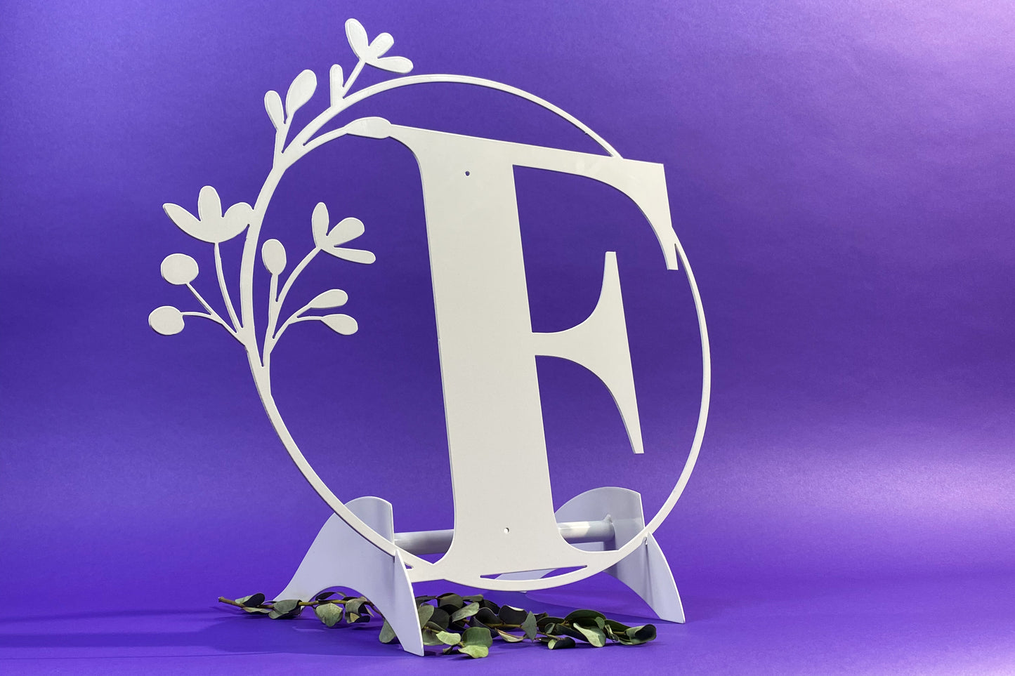 Circle Wreath Monogram